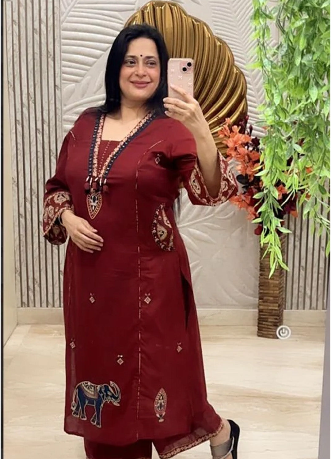 Zeenat maroon 3pcs cotton suit with side pockets
